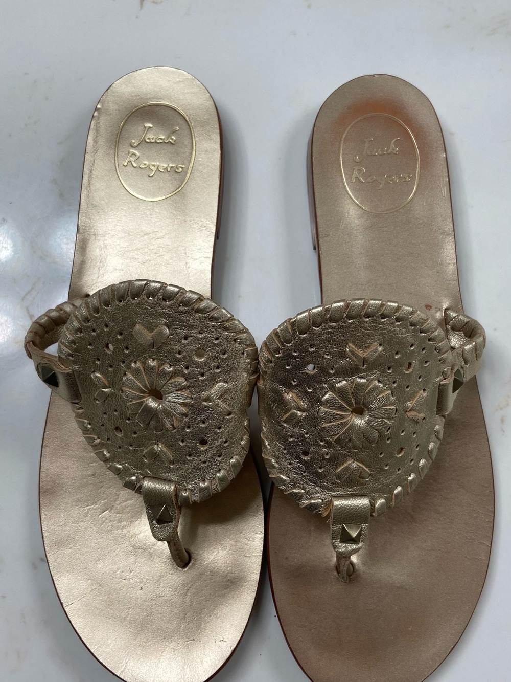 Jack Rogers Metallic Rose Gold Leather Thong Sandals